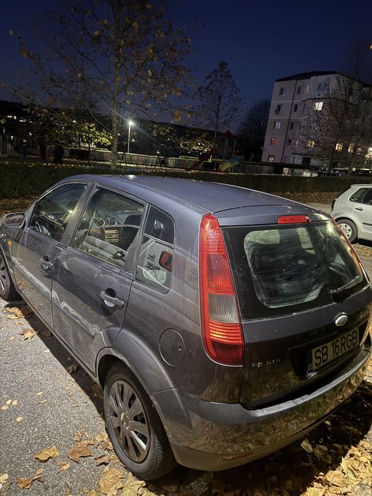 FORD FIESTA 1.3 benzina, itp nou