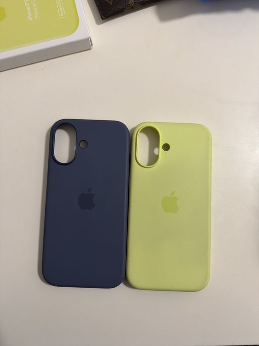 Husa Apple iPhone 17 originale