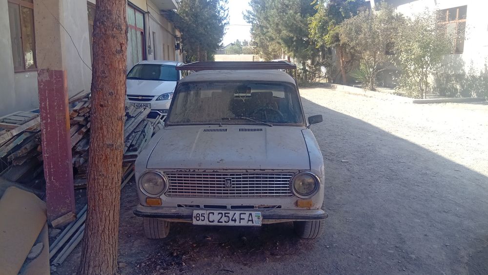 Sotiladi vaz 2101
