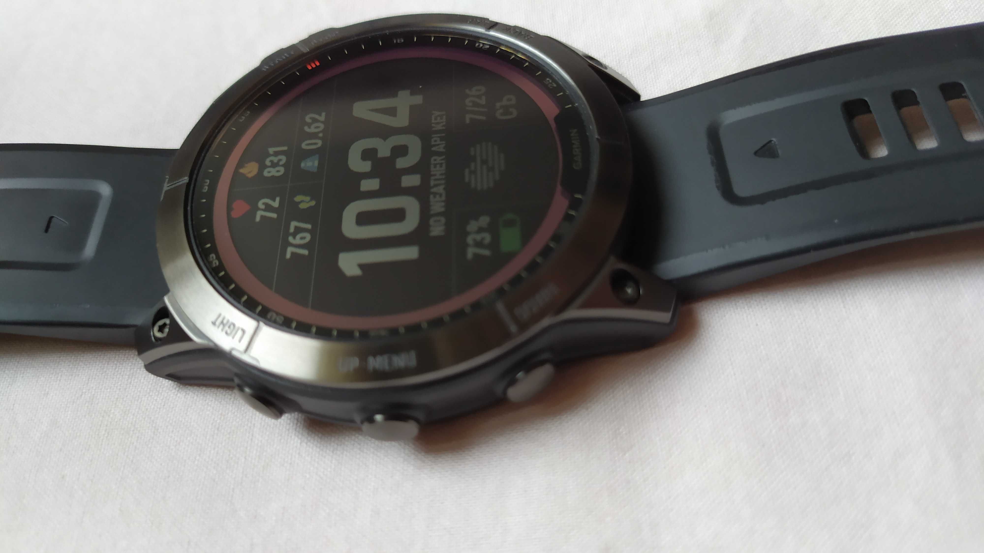 Продавам смарт часовник Garmin Fenix 7x solar 51 мм.