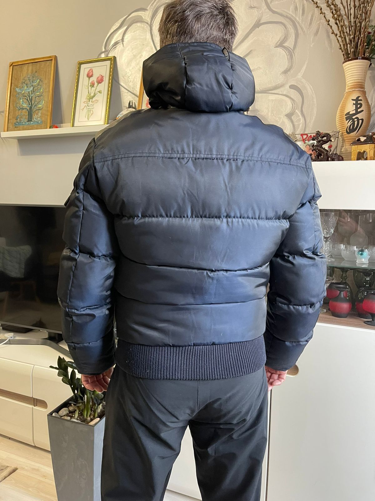 Куртка мужская  пуховик  Италия в хорошем состоянии рошем состоянии ра