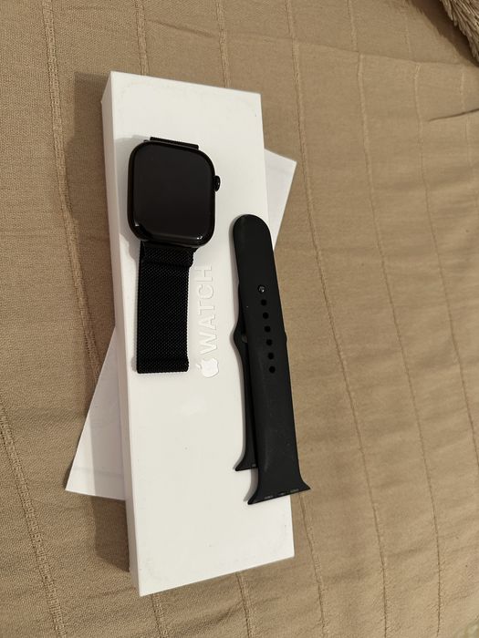 Apple watch 10 series, GPS 46 mm Jet black aluminium case + sport band