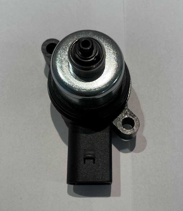 Solenoid/Valva compresor suspensie  aer BMW 5,7 F11 GT F01 F02 F04