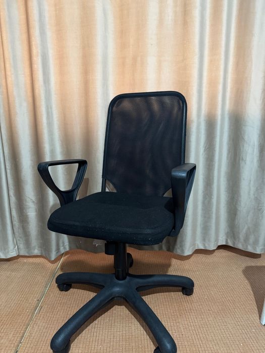 Продам стул компьютерный