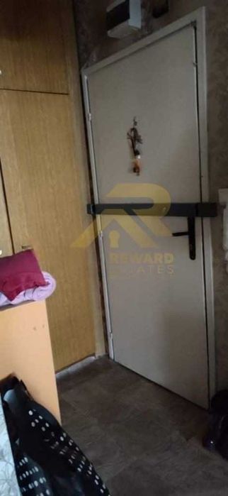 Продава се Тристаен апартамент в София, Банишора - 75 кв.м за 2734 €/кв.м - Снимка #3