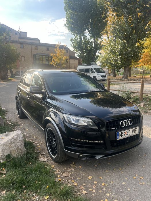 Vand Audi Q7 S-line automata 8+1