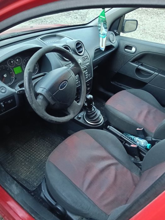 For fiesta 2006 1.4 benzină