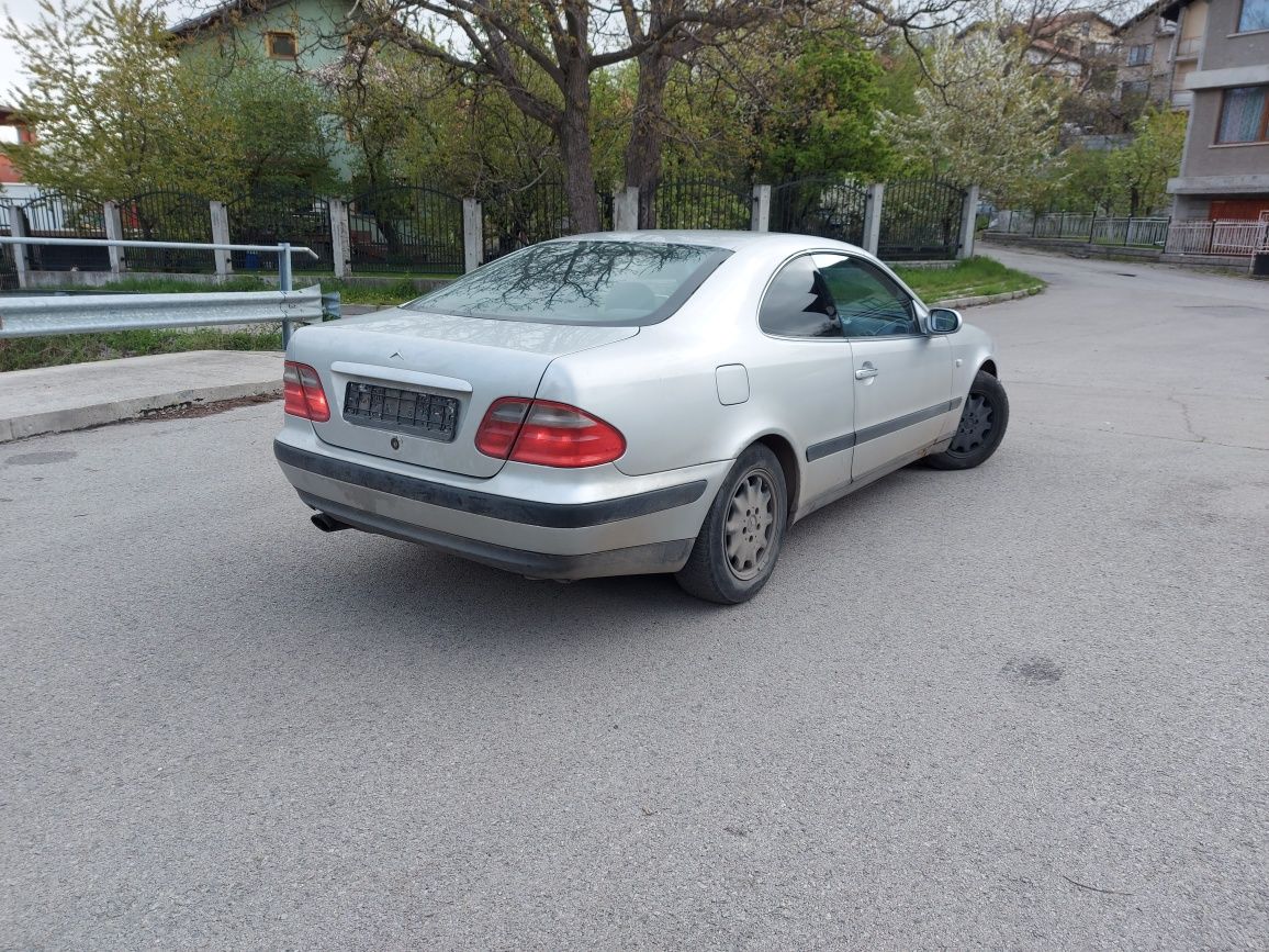 Мерцедес ЦЛК /  Mercedes CLK 2.0 kompressor w208