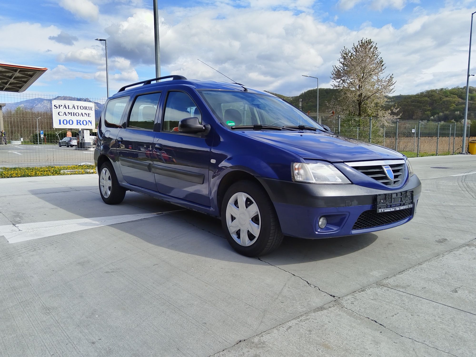 Dacia logan mcv 1,6 mpi  90 cai an 2008 euro 4 km 153000 reali !