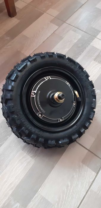 Гума офролд за електрическа тротинетка