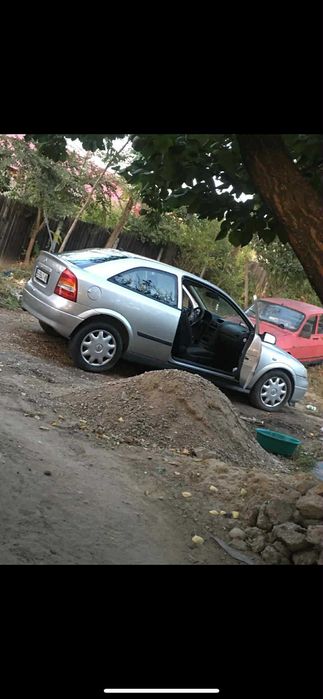Vand opel astra g anul  2000