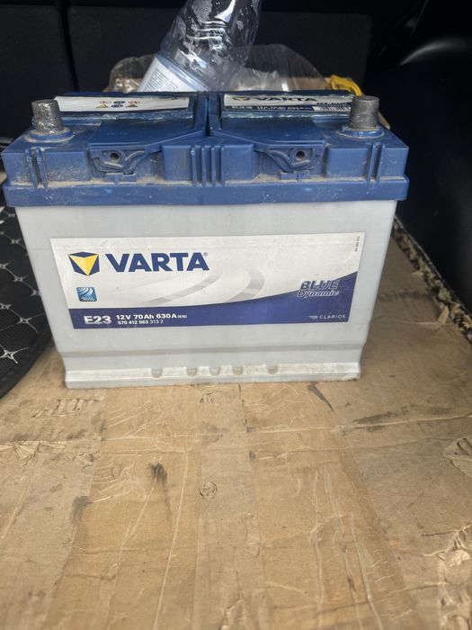 Продам акамулятор фирмы варта