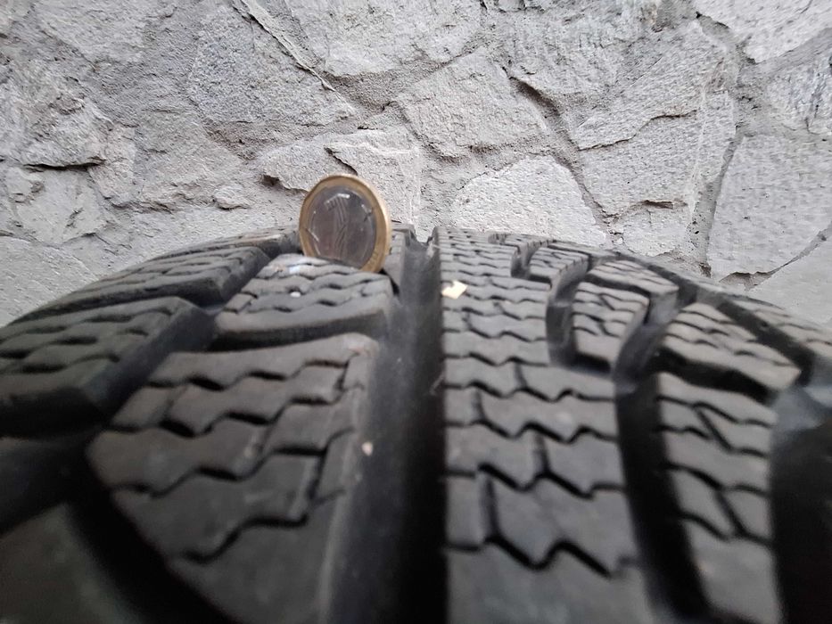 4 броя зимни гуми Petlas 215/50 R17