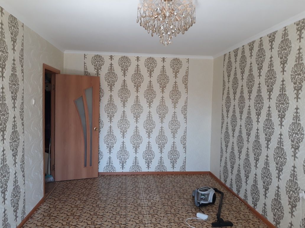 Продам 2-х ком.кв  3-13, этаж 4.