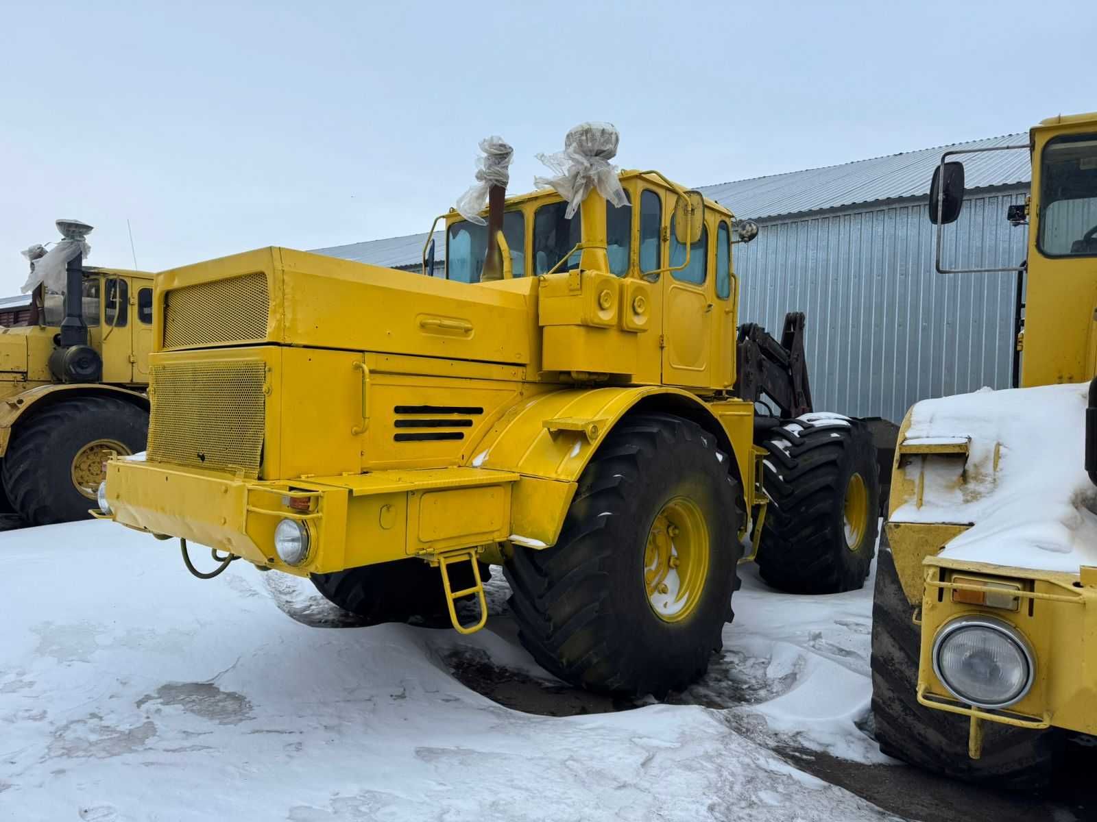 Продается трактор К 701 с фронтальной установкой