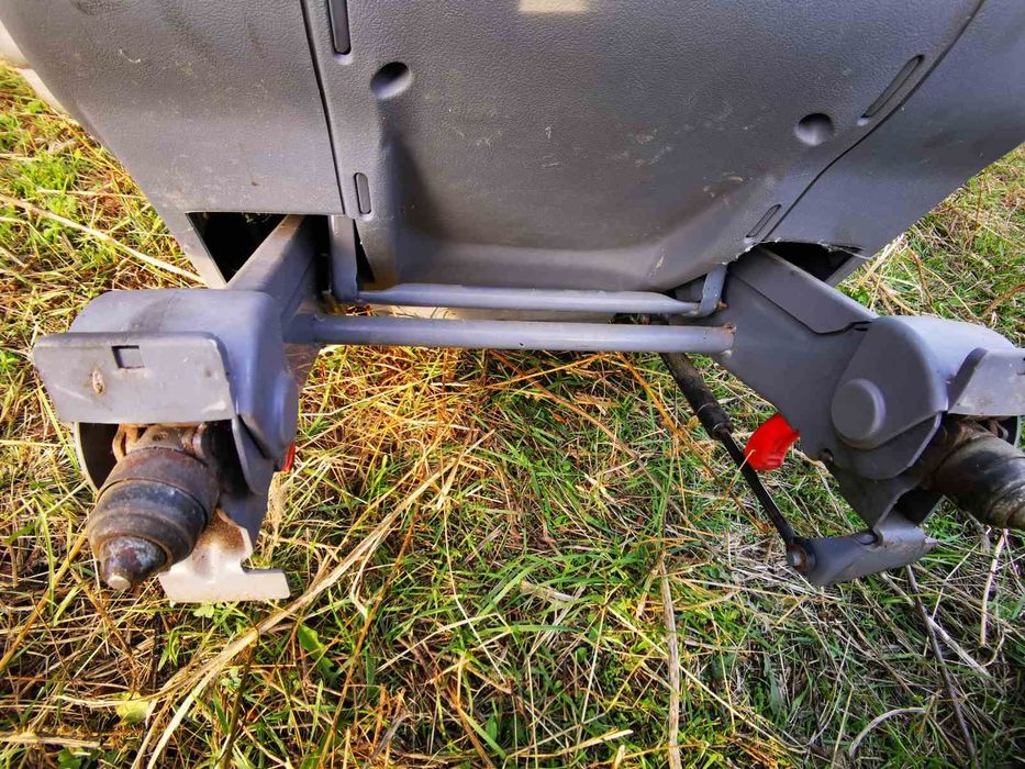 Седалки Mercedes Vito V class салон W638