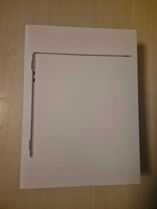 Лаптоп Apple Macbook M3 air 13