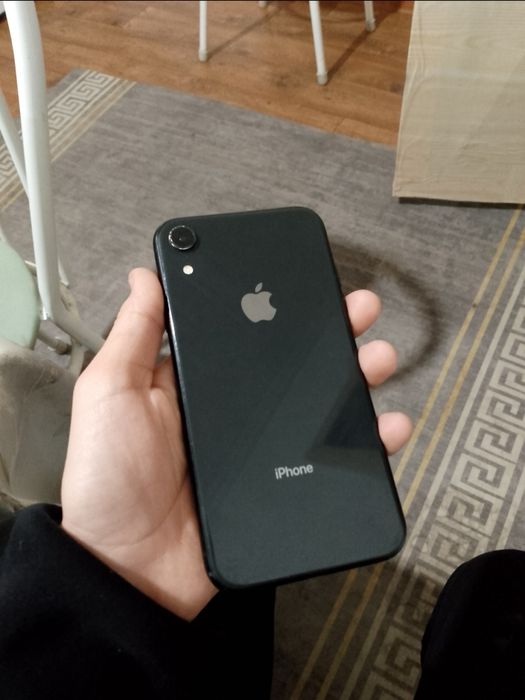 iPhone XR 128 гб