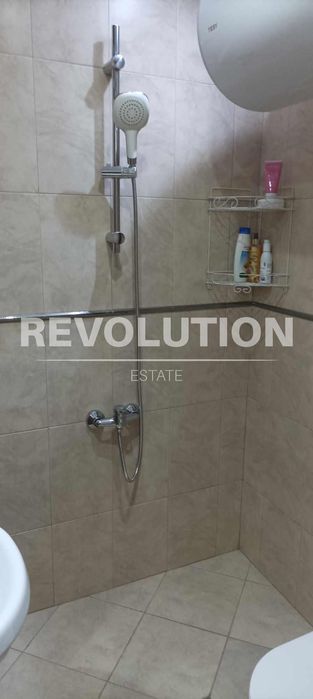 Дава се под наем Тристаен апартамент в Пловдив, Кършияка - 100 кв.м за 600 € - Снимка #8