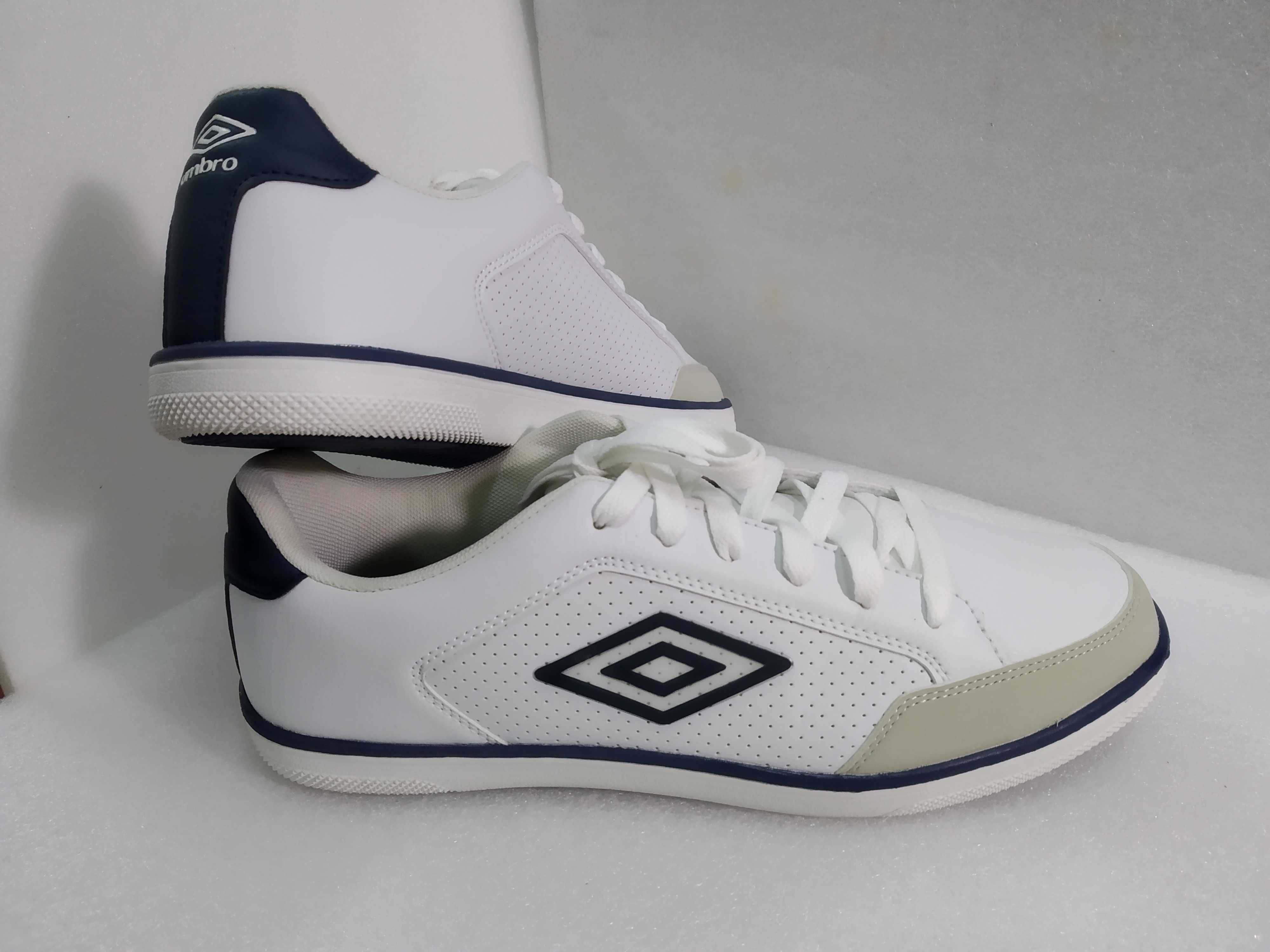 Пролетно-есенни кецове/маратонки UMBRO внос от Германия.