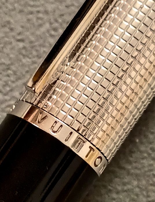 Stilou Louis Vuitton Original nu Cartier , Mont Blank