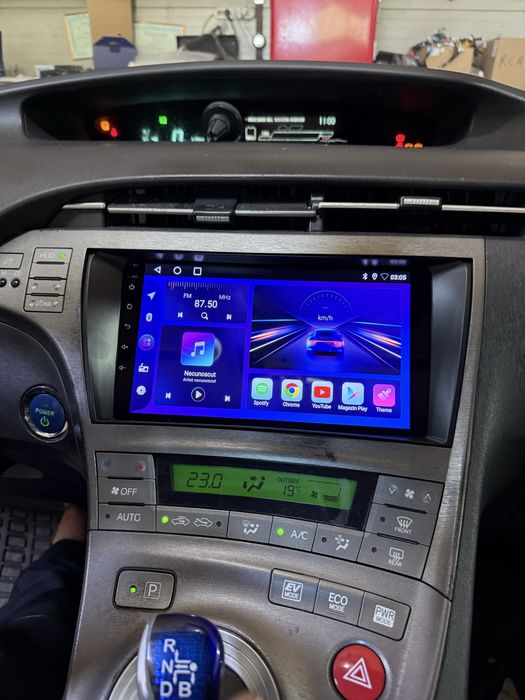 Navigatie Android Toyota Prius , Carplay Android Auto Camera