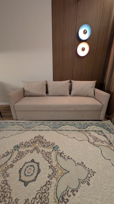 Абсолютно новый диван с отсеками для хранения