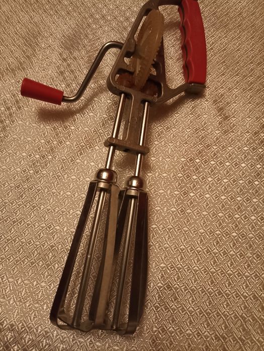 Ручной миксер для кухни