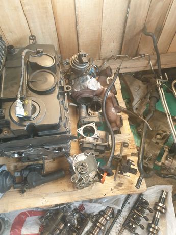 Motor,turbo,injectoare,axe,pompa ulei,VW Passat B6  2.0 TDI 170CP BMR