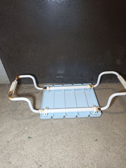 Сиденье для ванны, Магнум Юго-восток