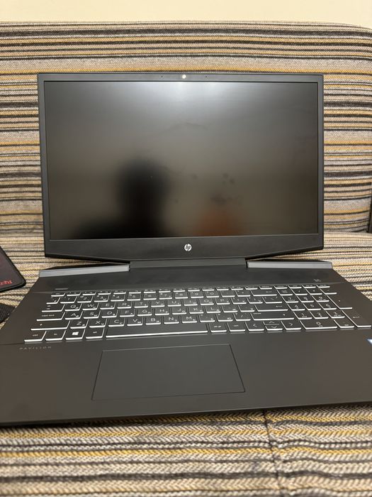 Продам ноутбук HP Pavilion Gaming Laptop 17