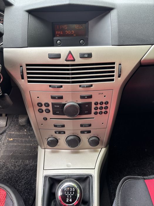 Vând Opel Astra H 2008