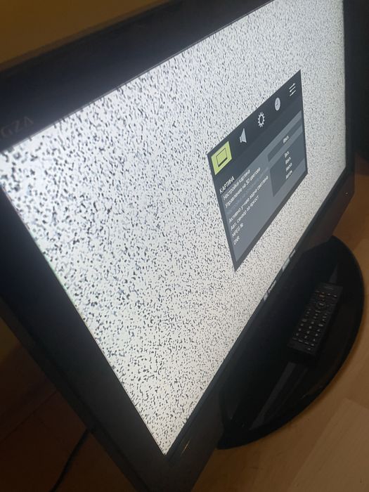 Телевизор Toshiba LCD Colour 32 инча със Дистанционно