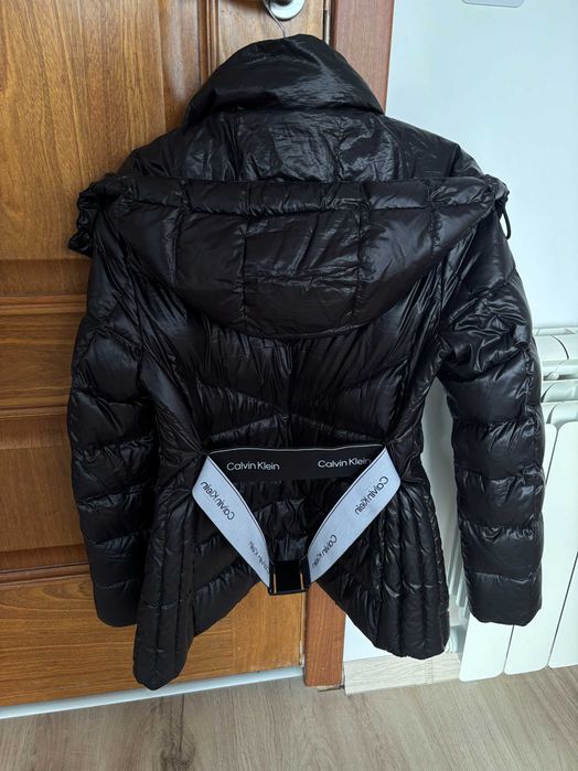 Зимно яке Calvin Klein