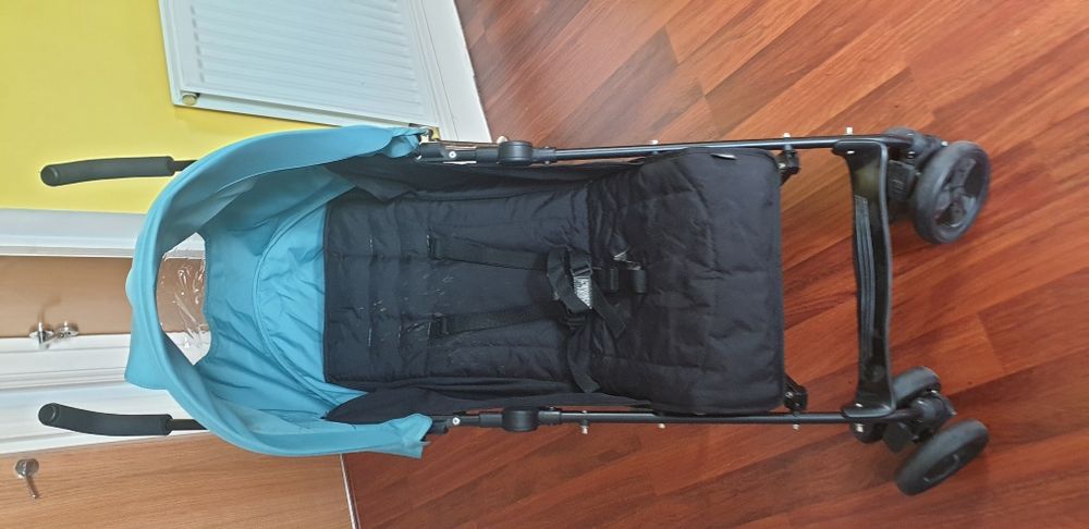 Cărucior pentru copii