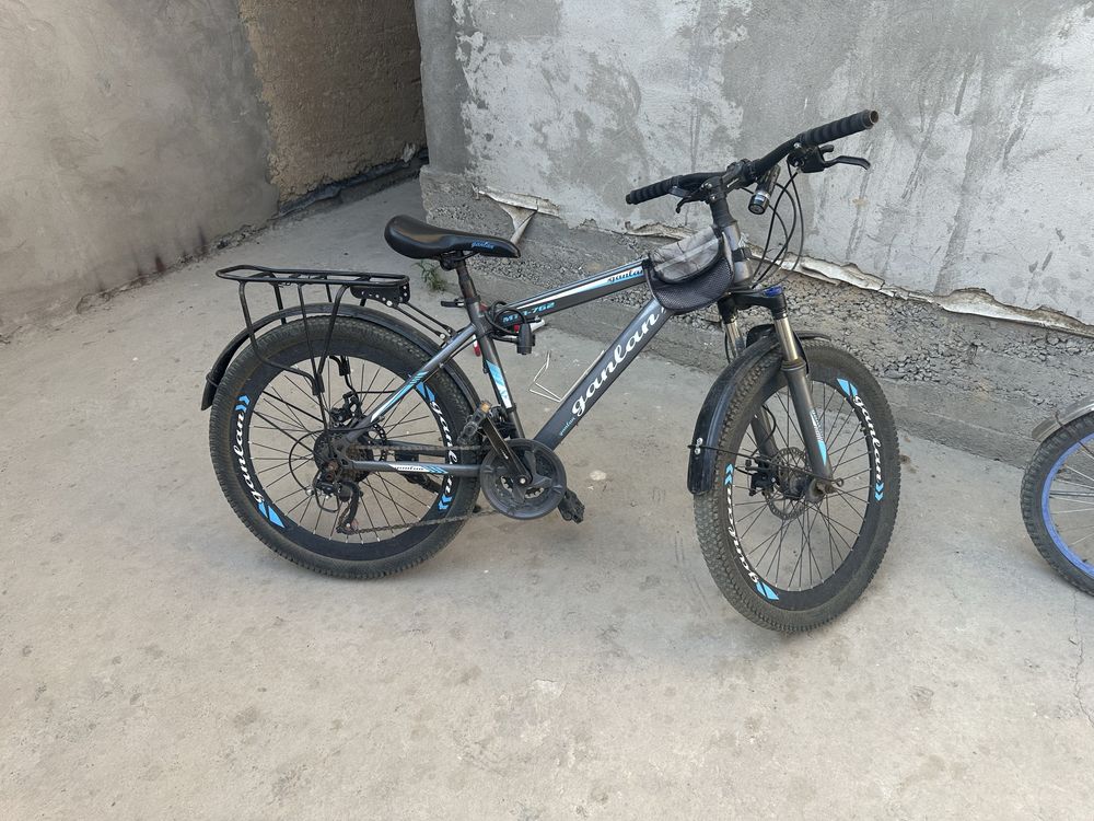 Velik 2ta sotiladi