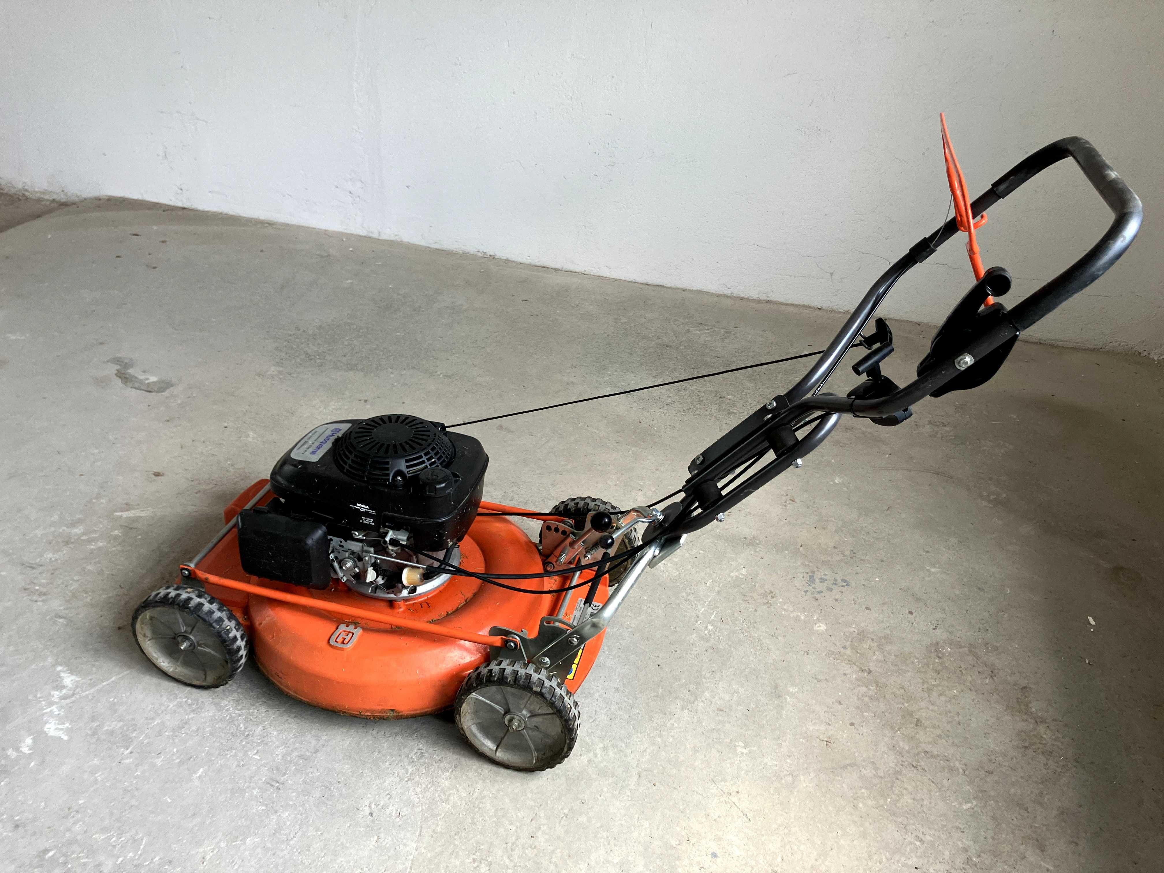 Masina tuns gazon iarba profesionala Husqvarna M 53 S Pro / LB 553