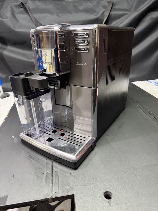 Espressor saeco incanto