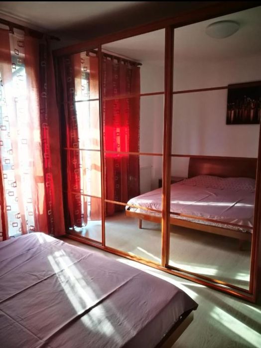 Închiriez apartament cu o cameră, Tudor Neculai