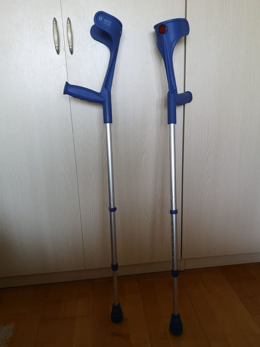 carje antebrat aluminiu reglabile ortopedice omologate