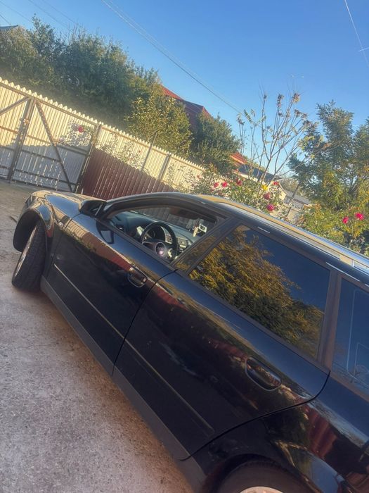 Vând Audi a4 b6 1.9 tdi 131 cp mașină personala de 5 ani