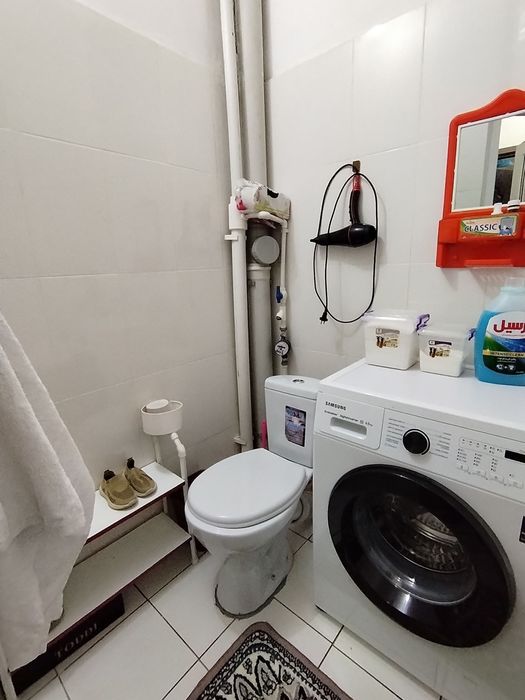 СРОЧНО ПРОДАЕТСЯ  Чирчик ш. Химпромовский 9 этажка дом 1х 42 м²