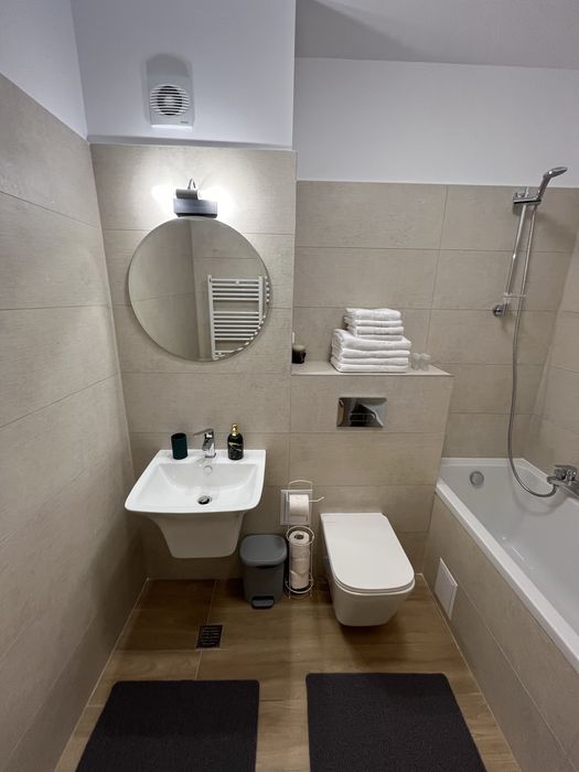 Apartament 3 camere Tractorul, direct proprietar