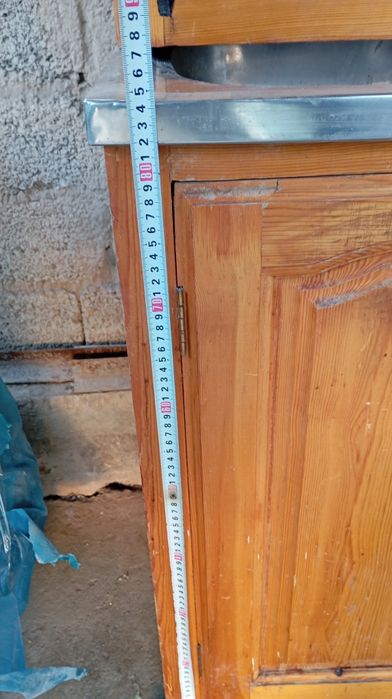 Продам кухоный гарнитур  в нормальном состоянии