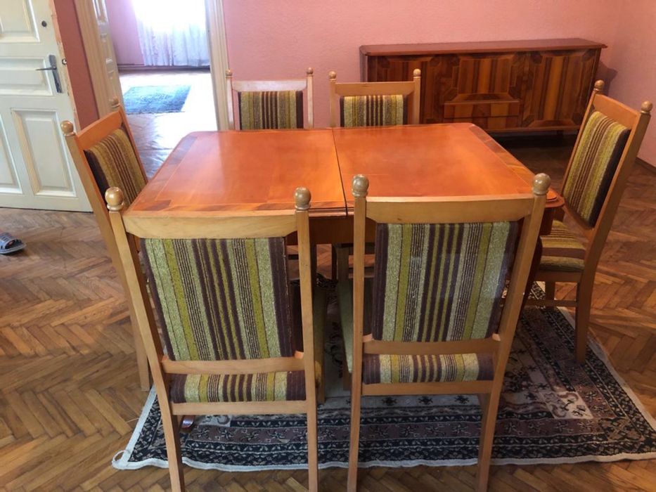 Mobilă sufragerie