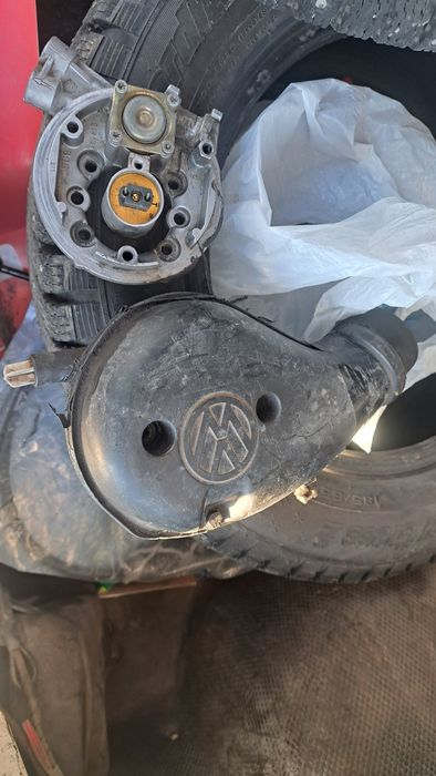 Продам форсунку на гольф 3 1.8