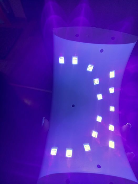 “SUN 9С” UV-LED Лампа и ел.пила за нокти
48D“SUN 9С” UV-LED Лампа
48.0