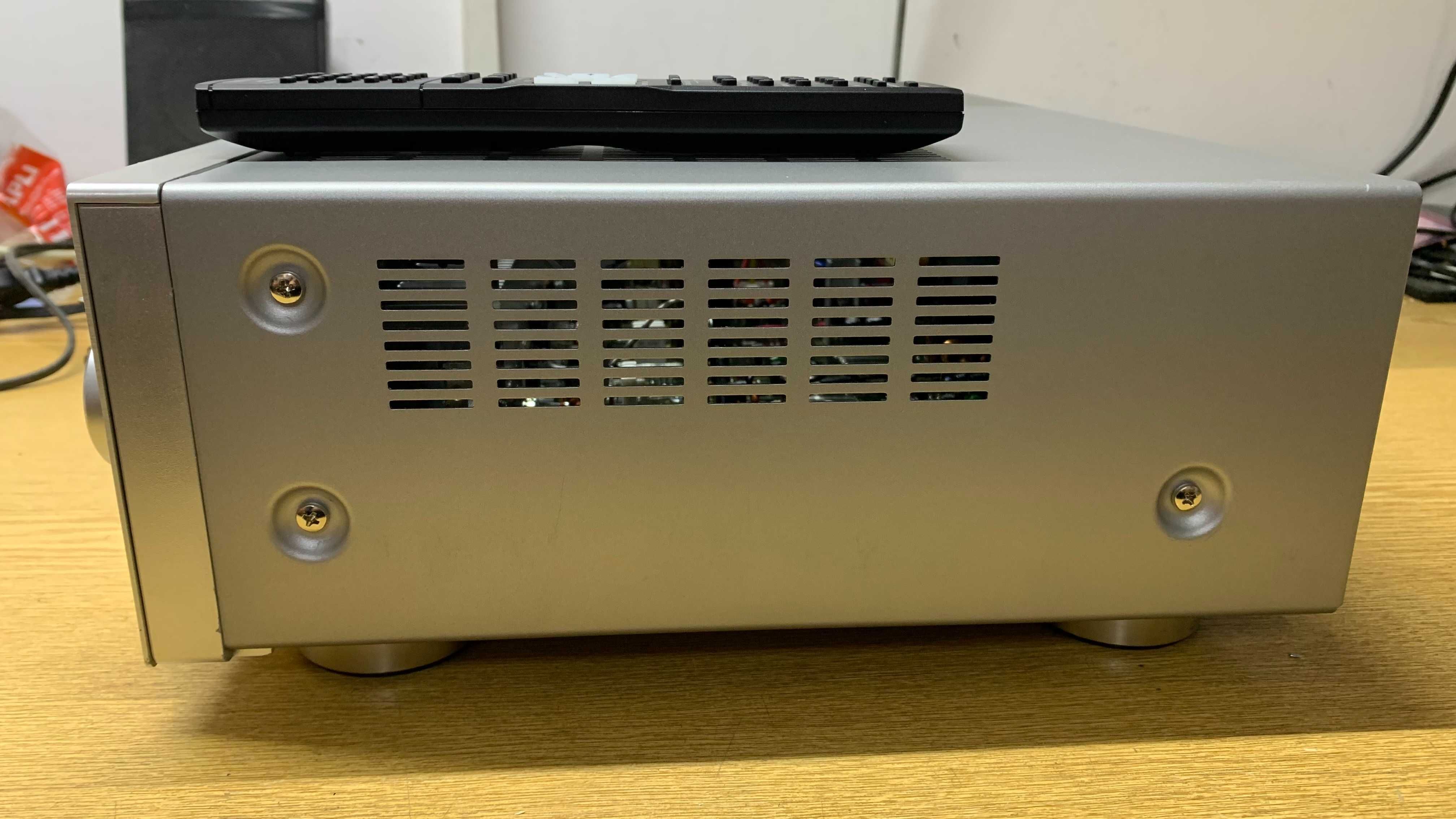Receiver stereo Pioneer SX-20DAB+