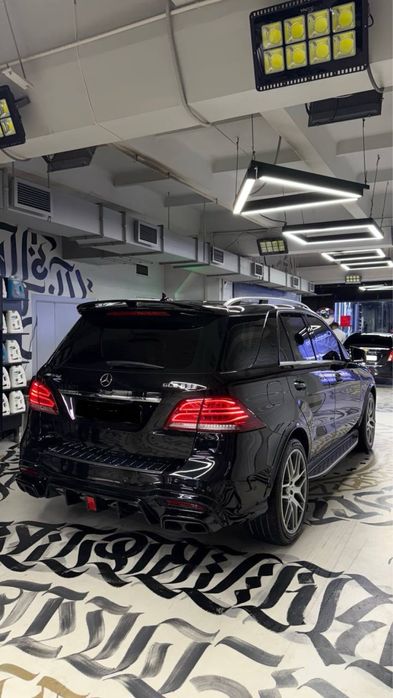 Mercedes-benz GLE 63s original
