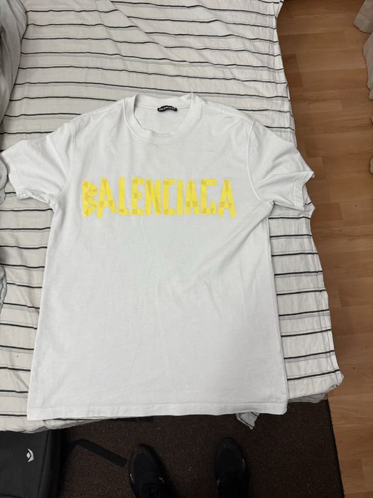 Тениска Balenciaga